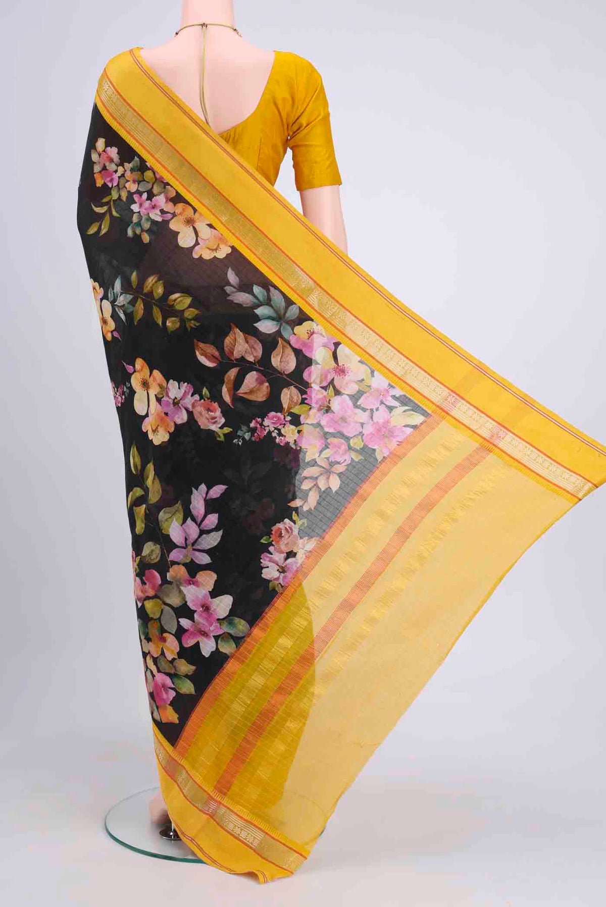 pallu body
