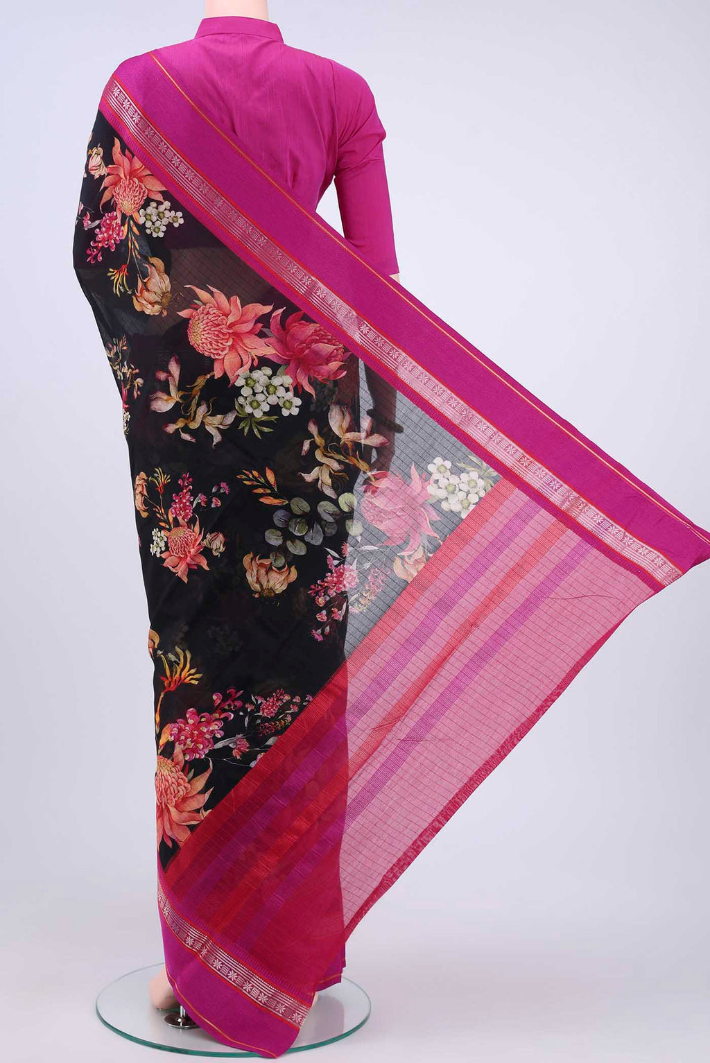 pallu body