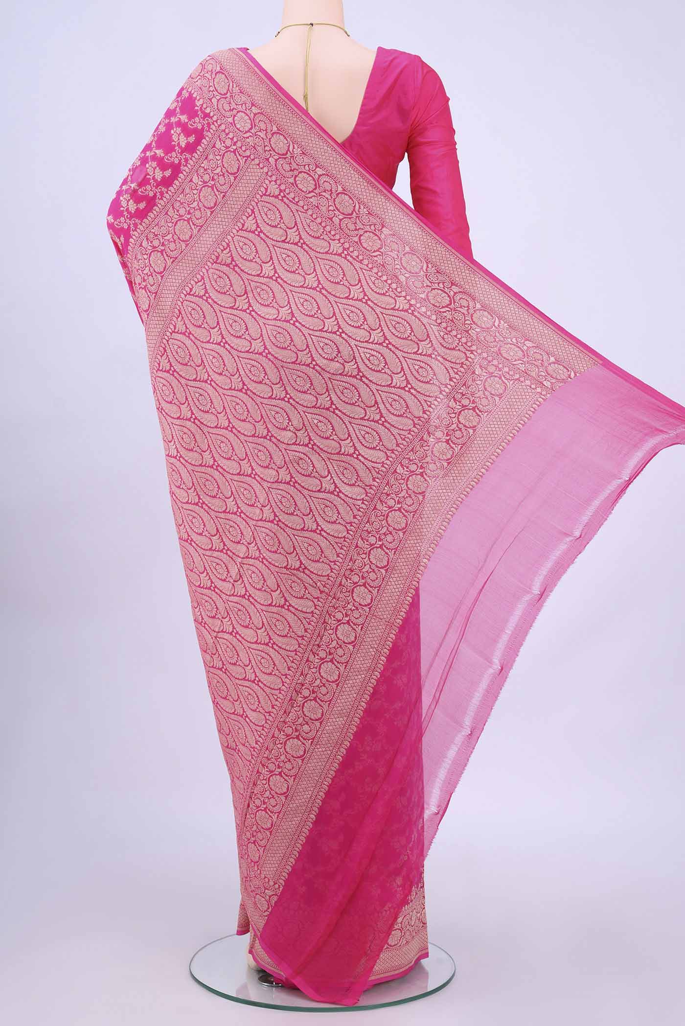 pallu body