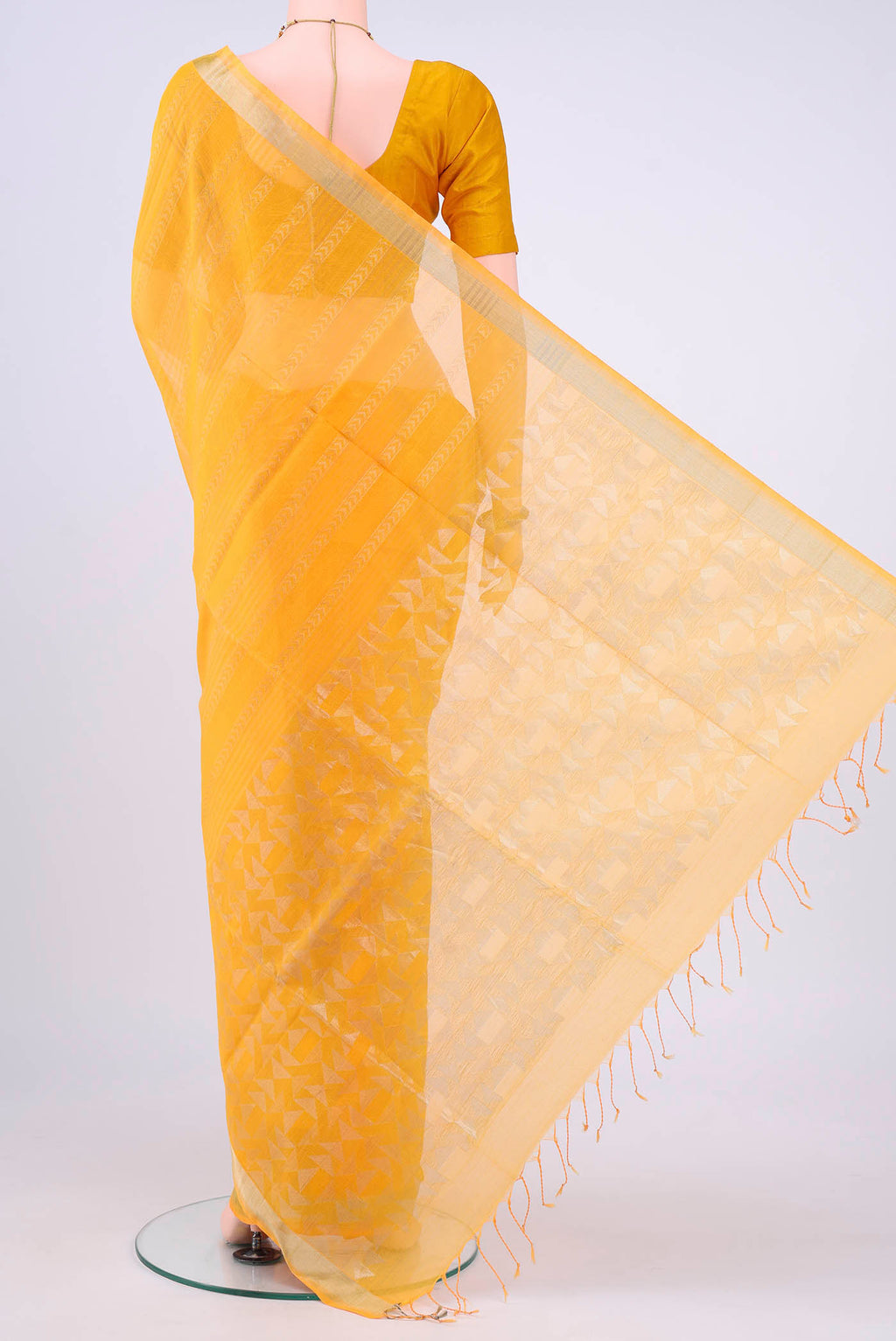 pallu body