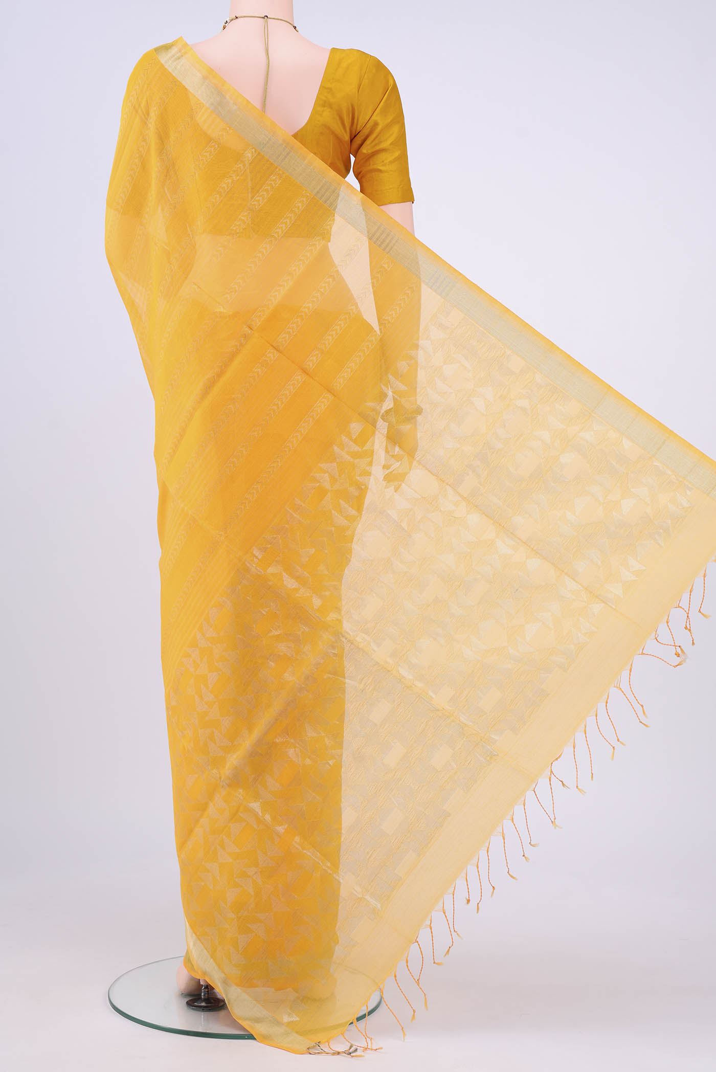 pallu body