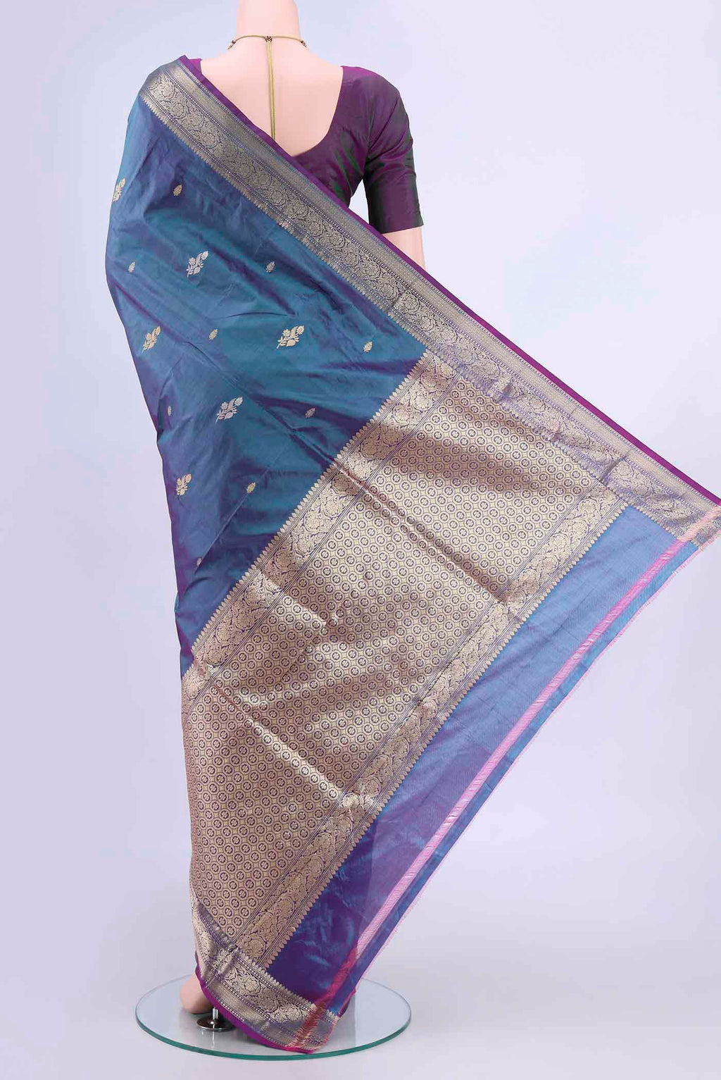 pallu body