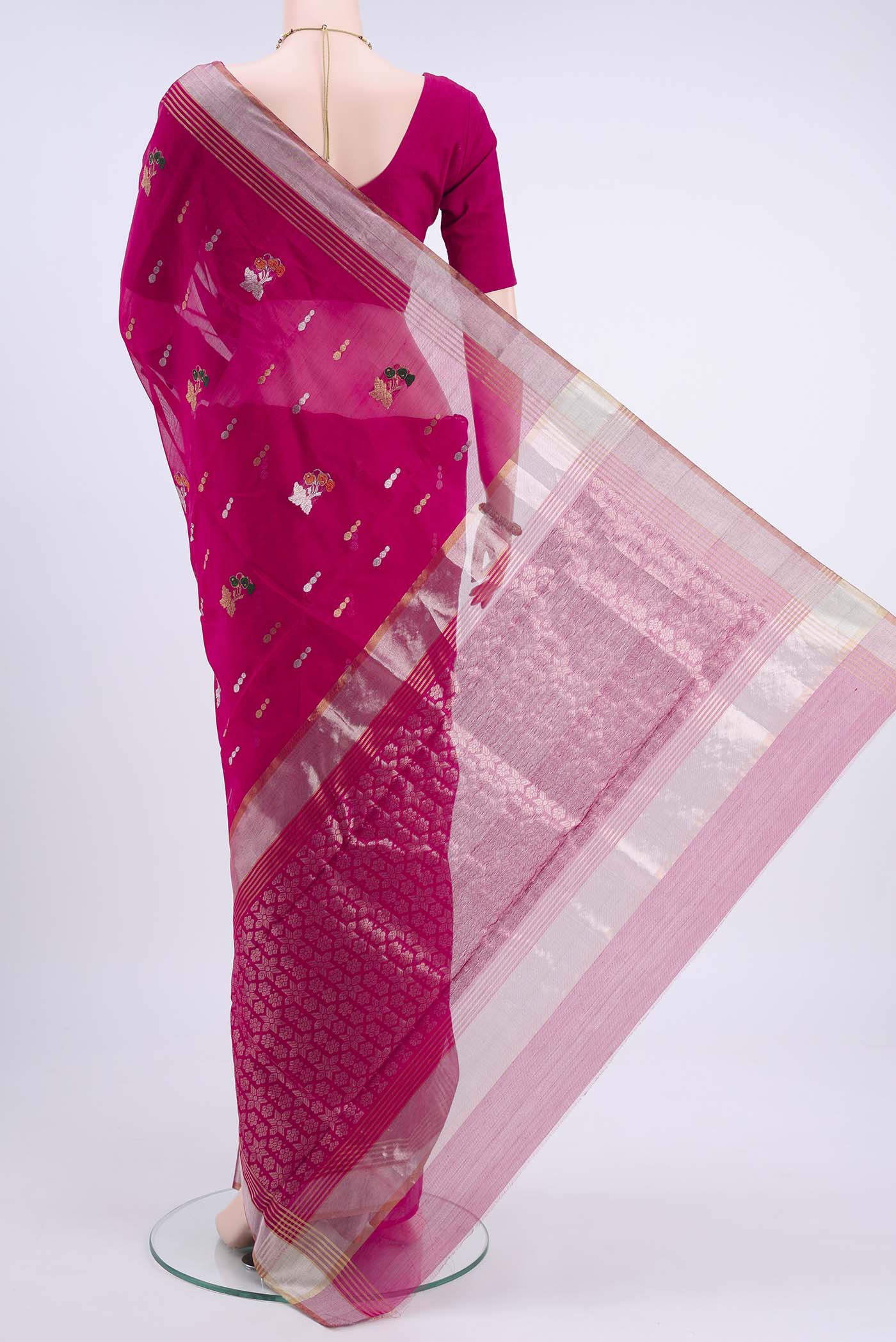 pallu body