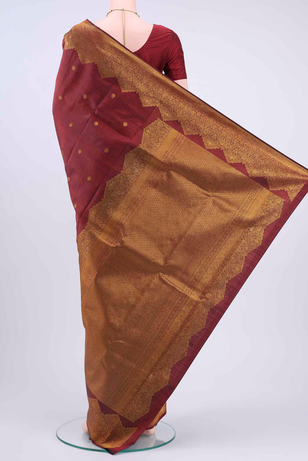 pallu body