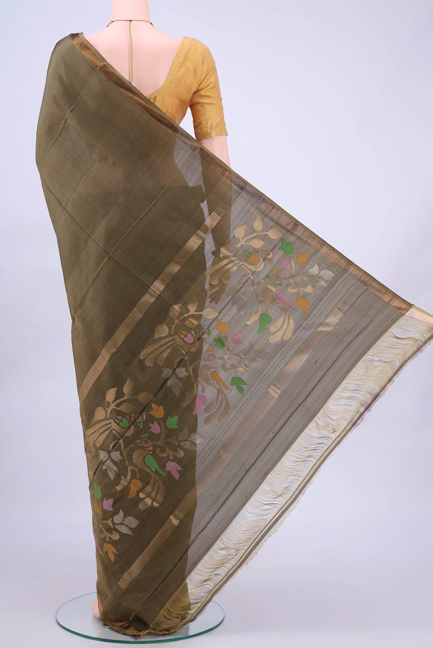 pallu body