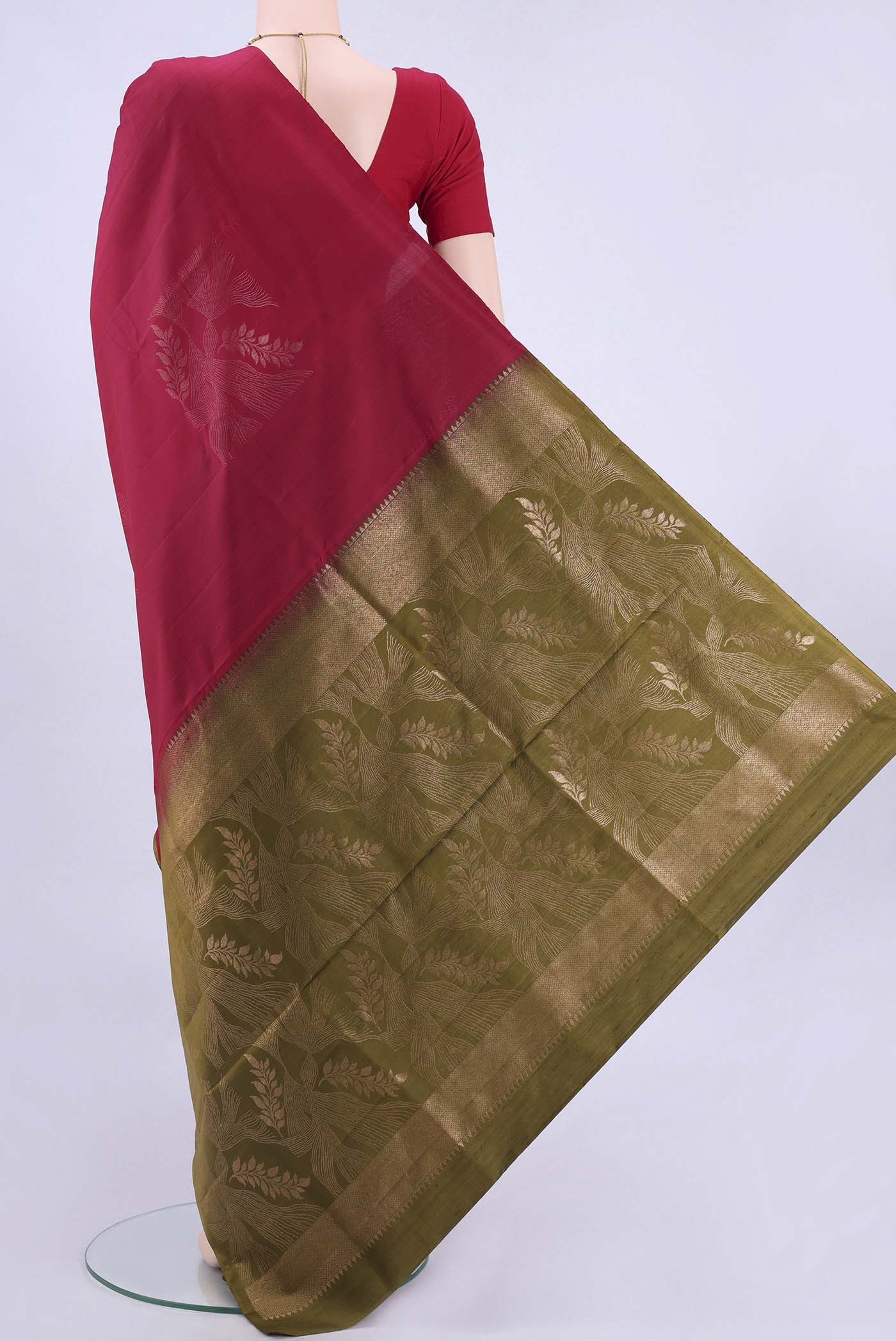pallu body