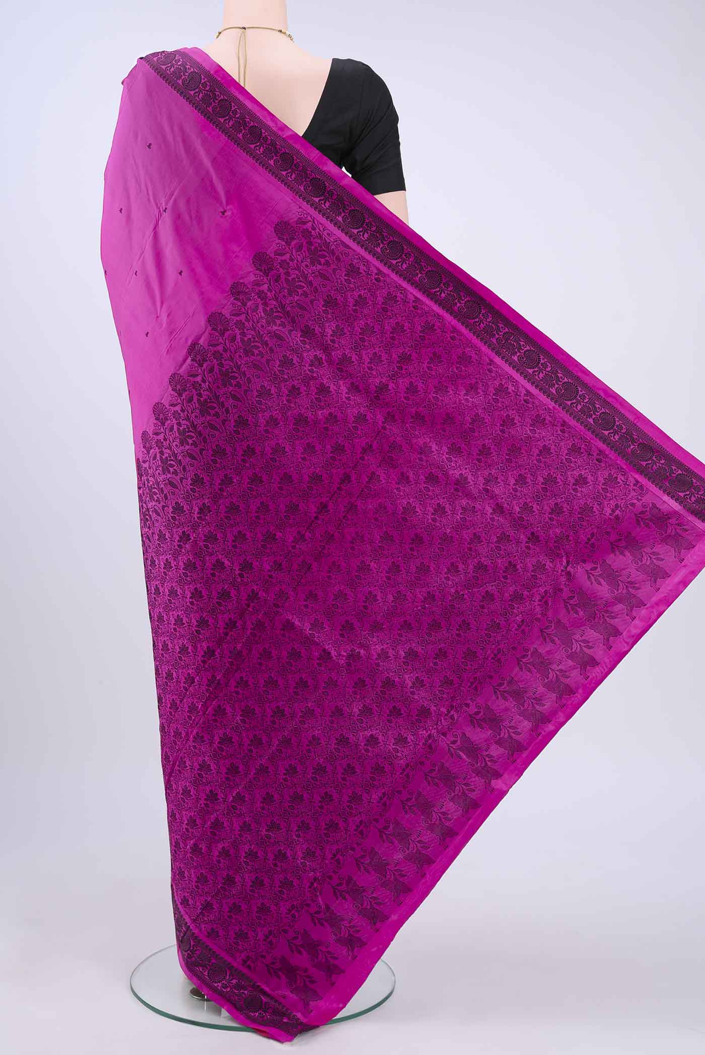 pallu body