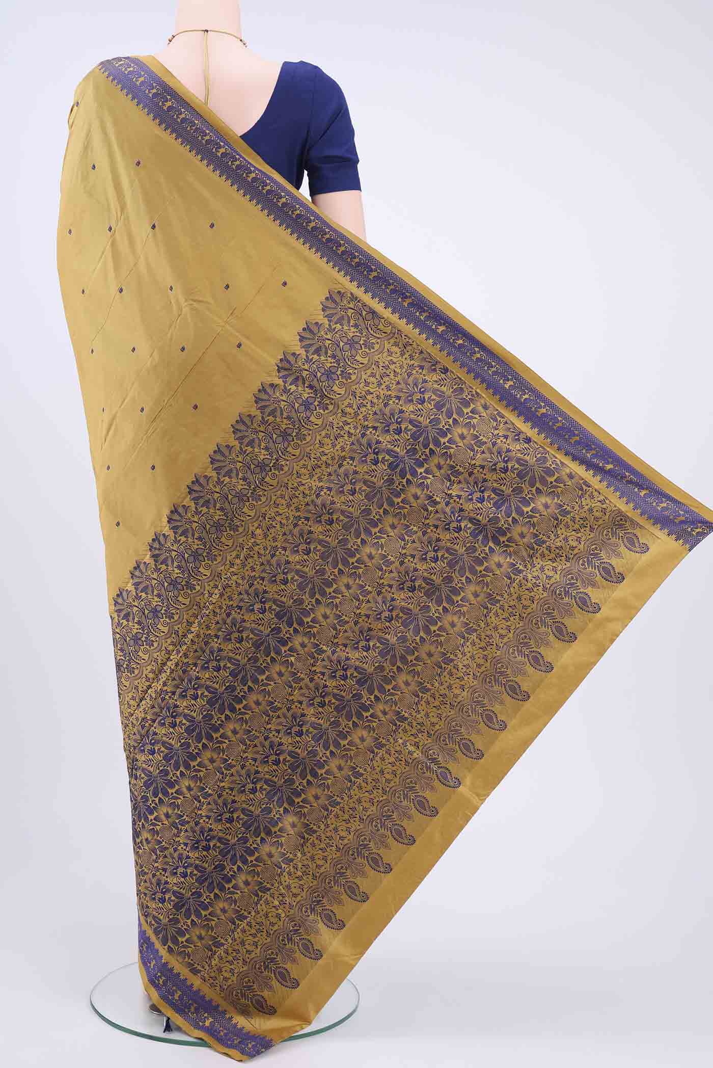 pallu body