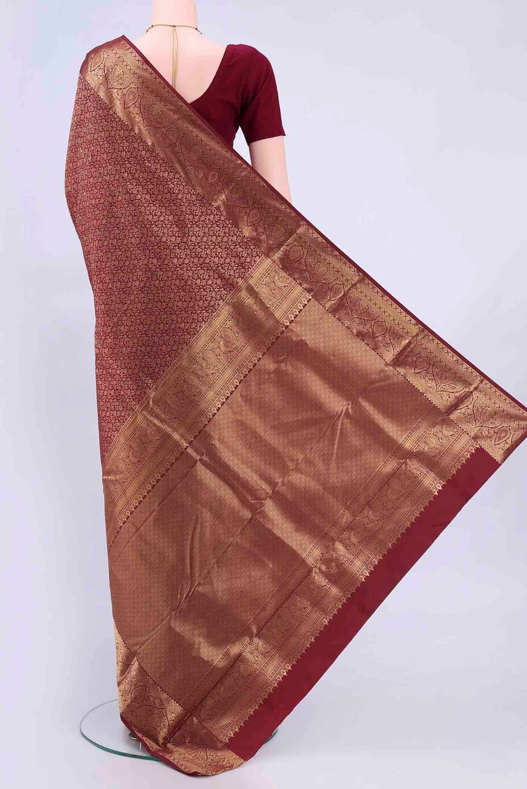 pallu body