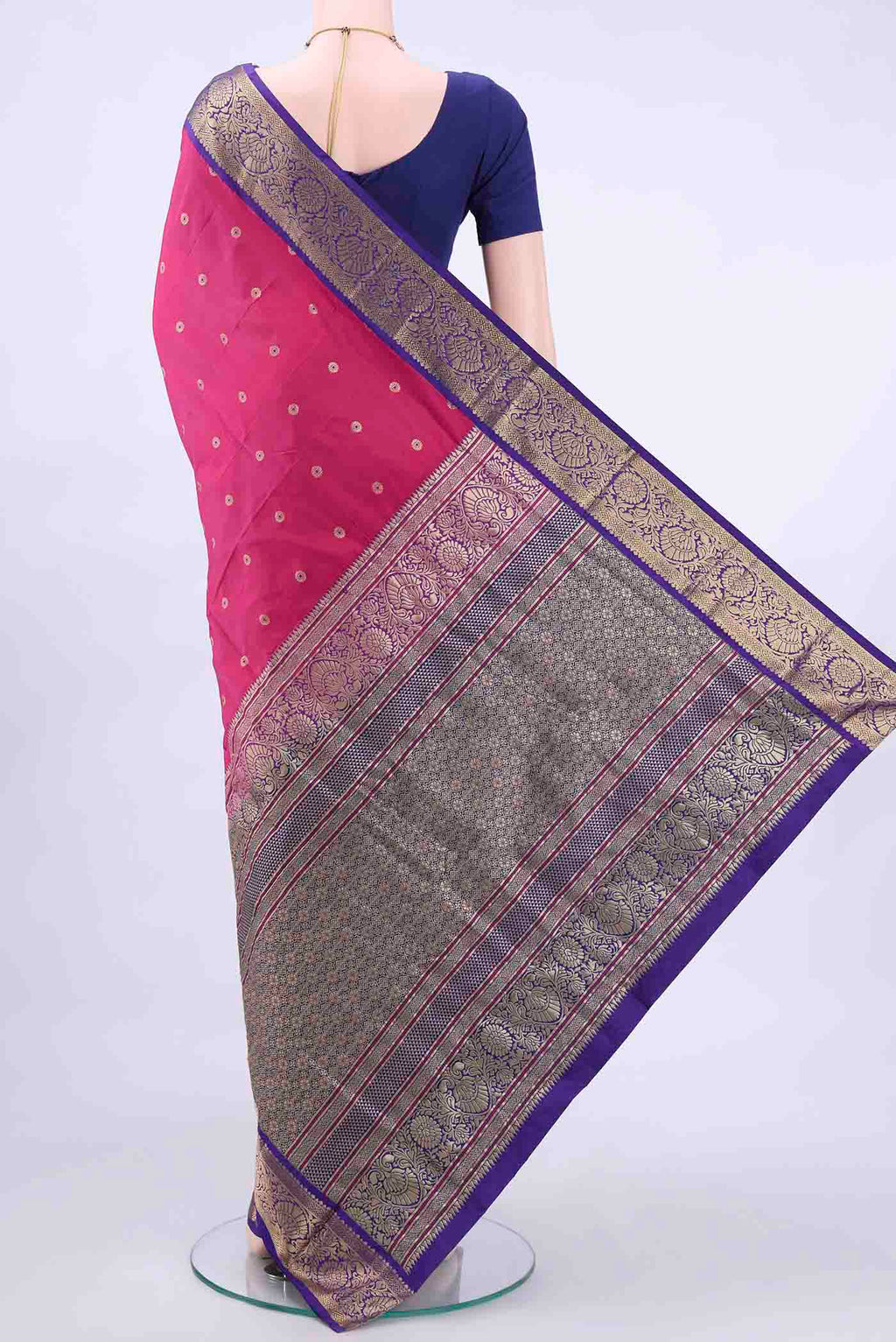 pallu body