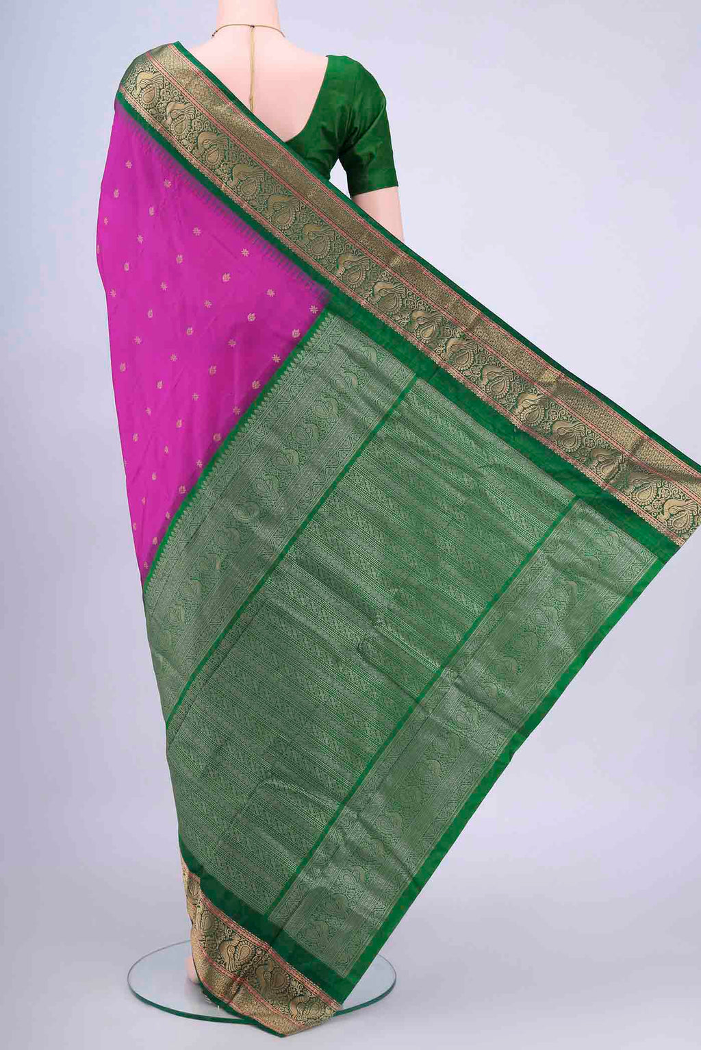 pallu body