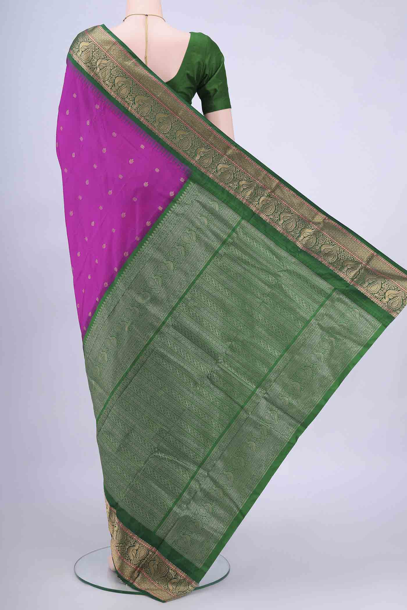pallu body