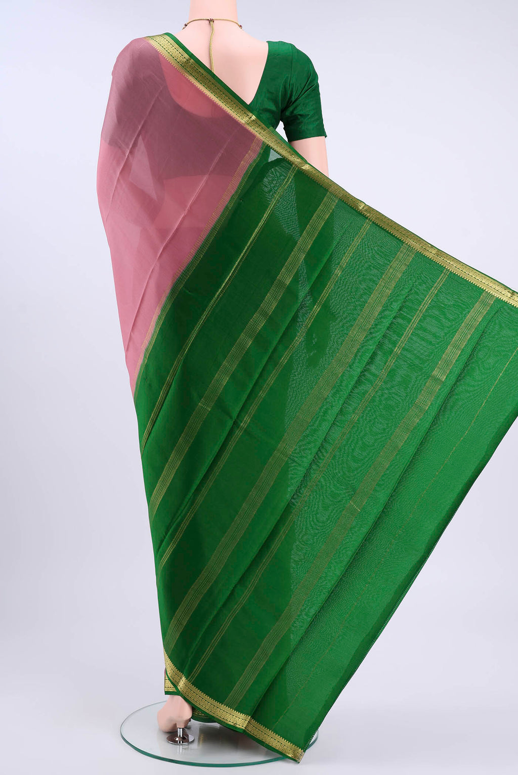 pallu body