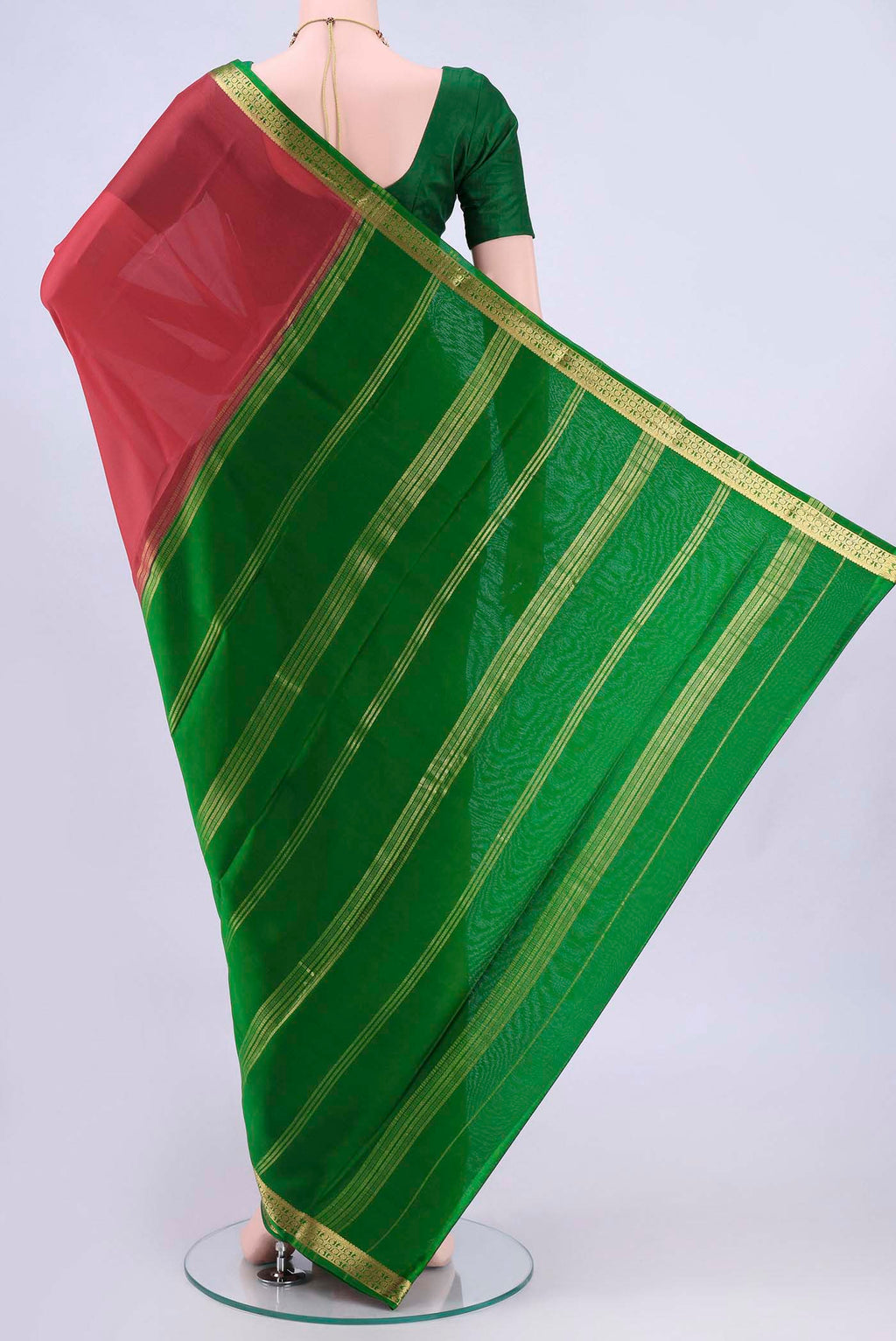 pallu body