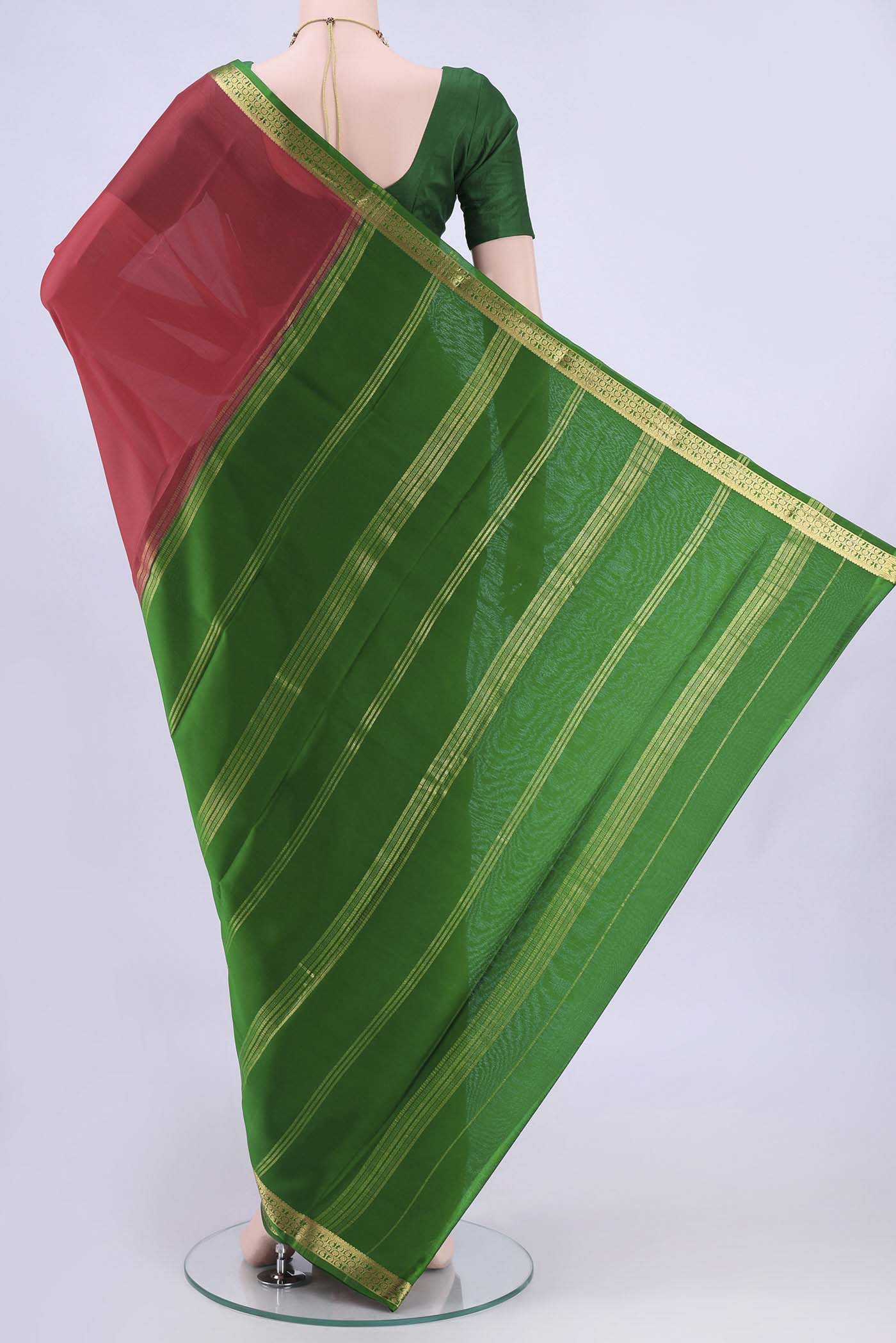 pallu body