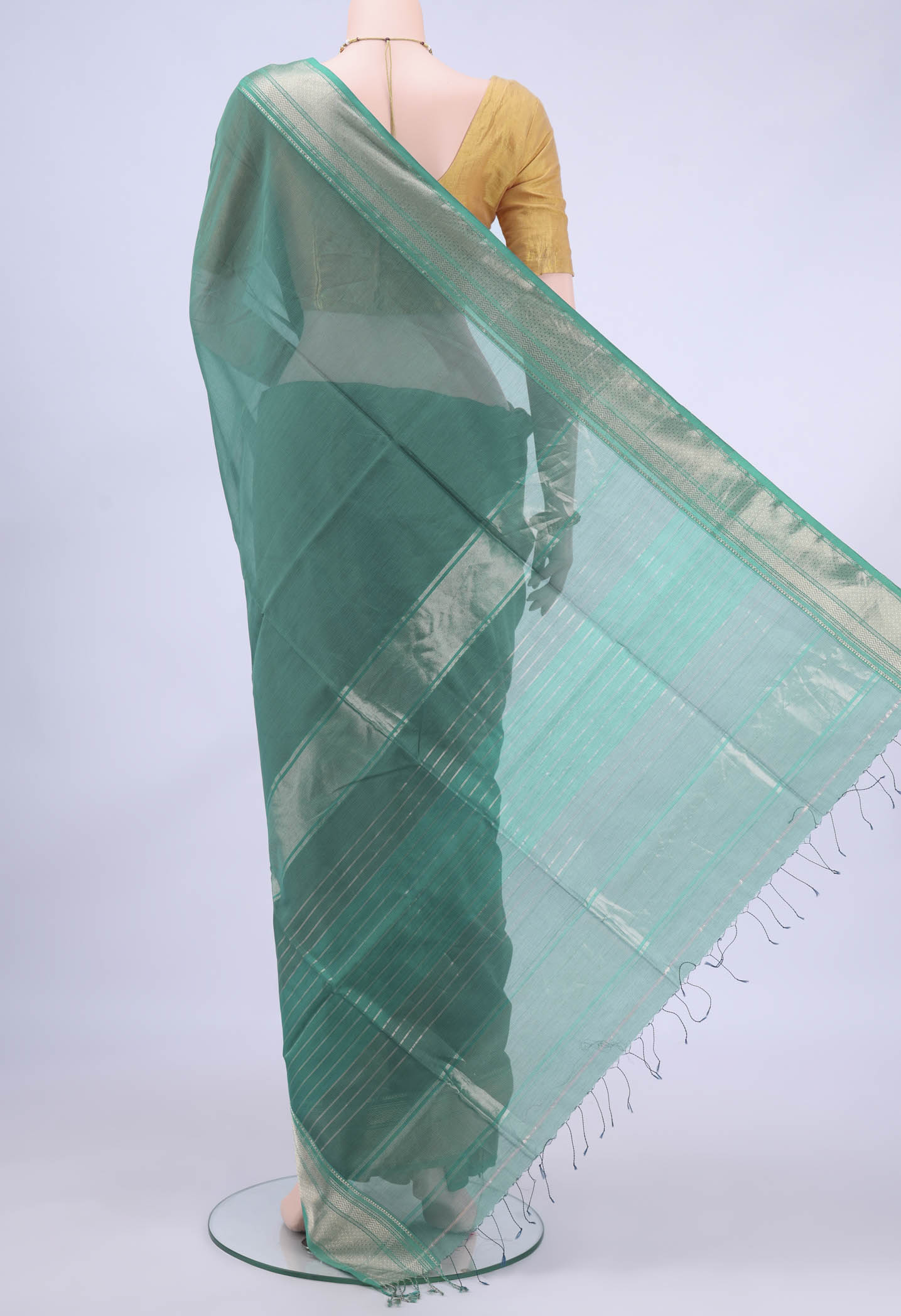 pallu body