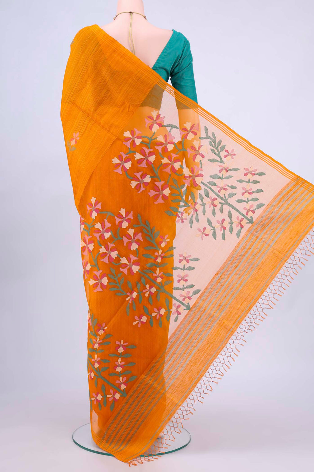 pallu body