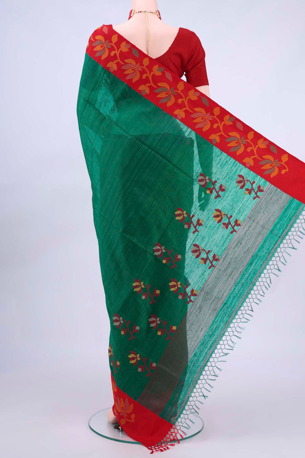 pallu body