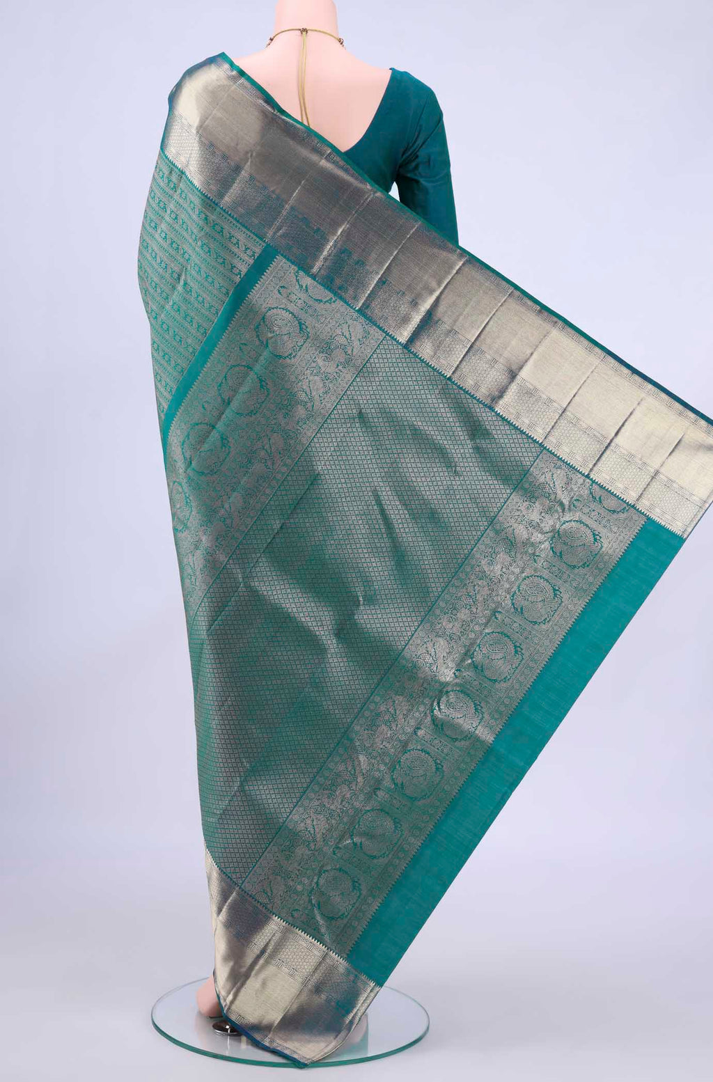 pallu body