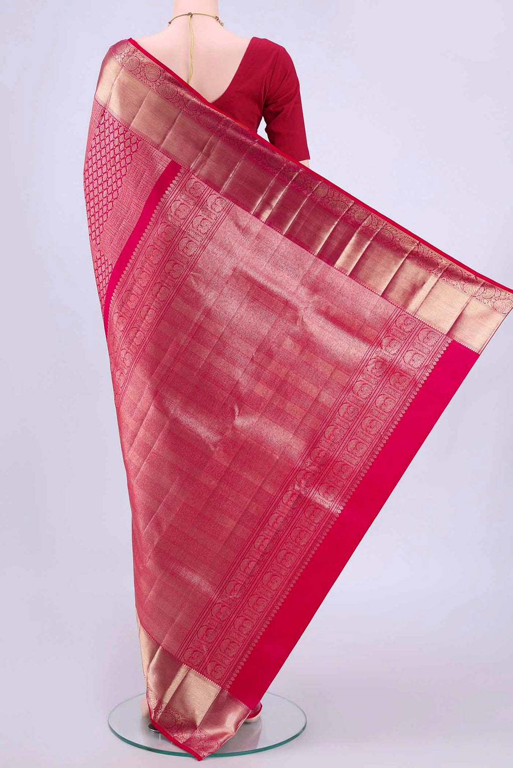 pallu body