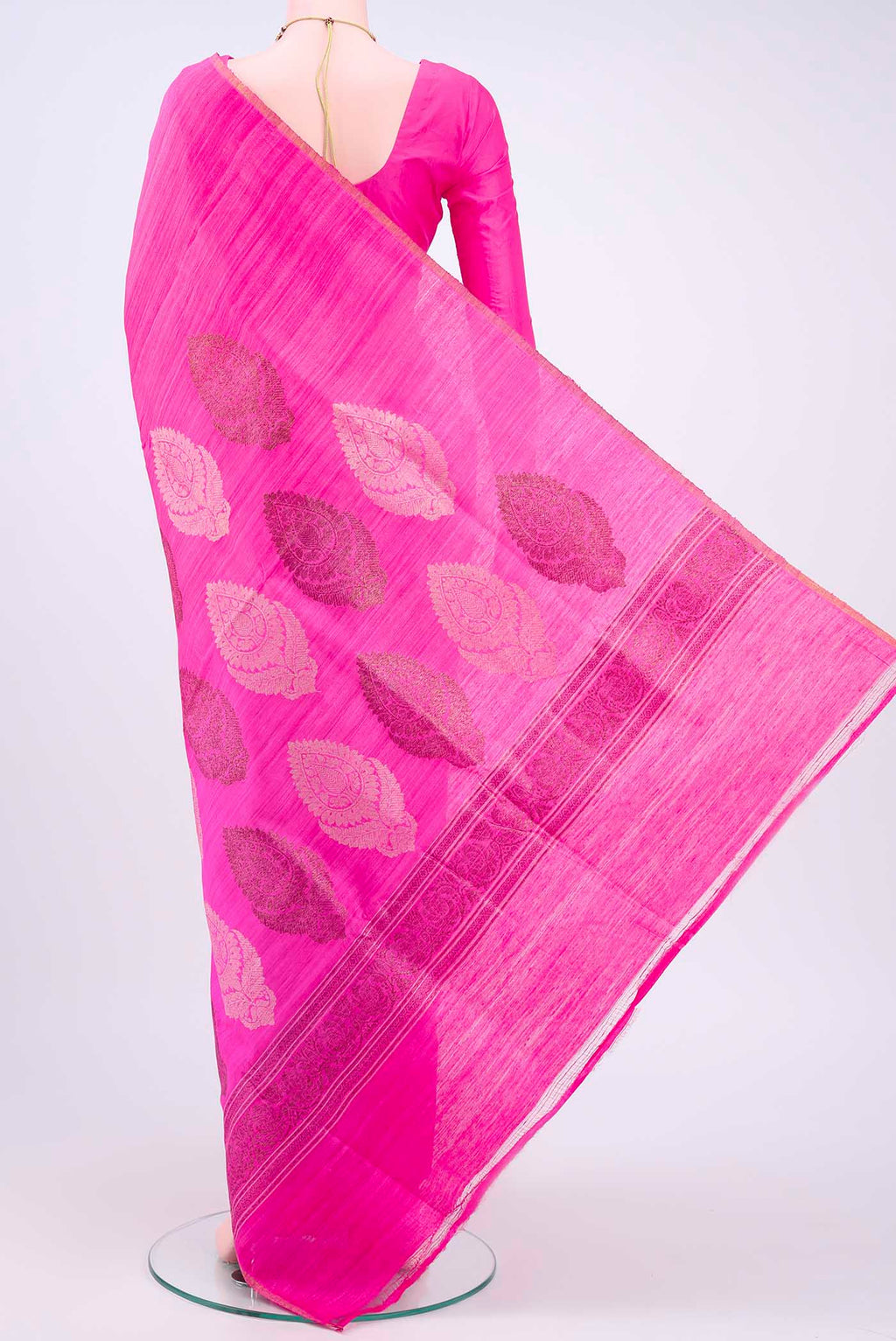 pallu body