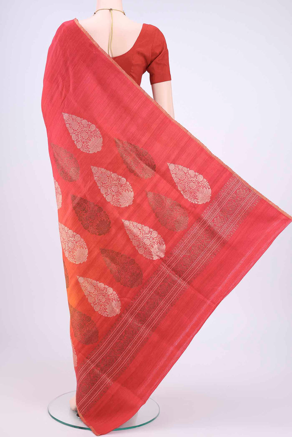 pallu body