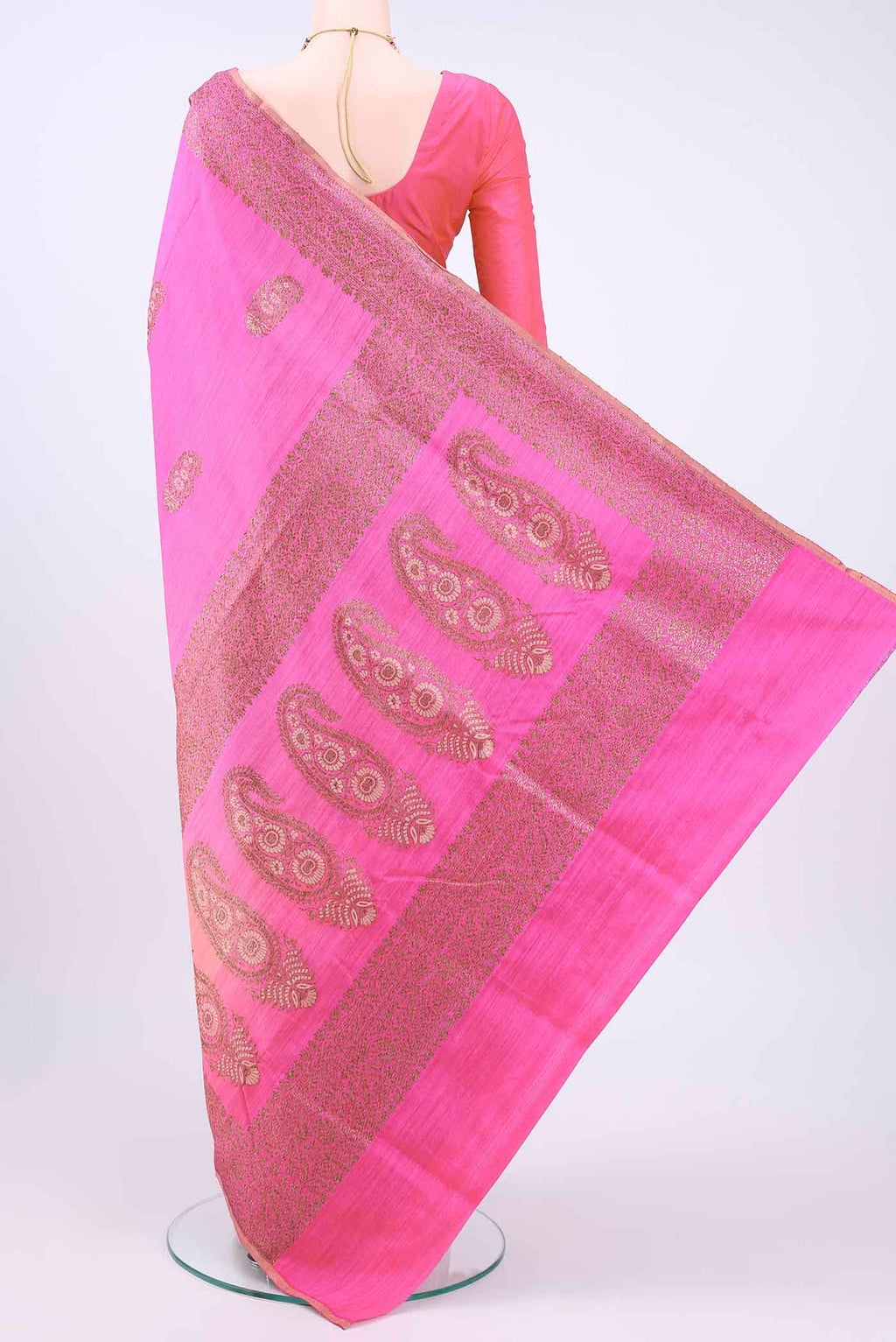 pallu body