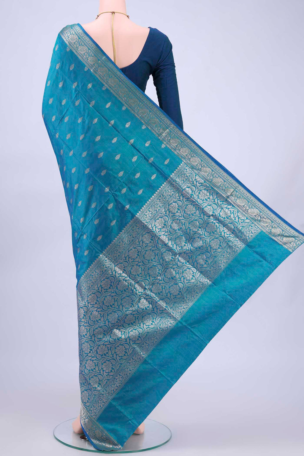 pallu body