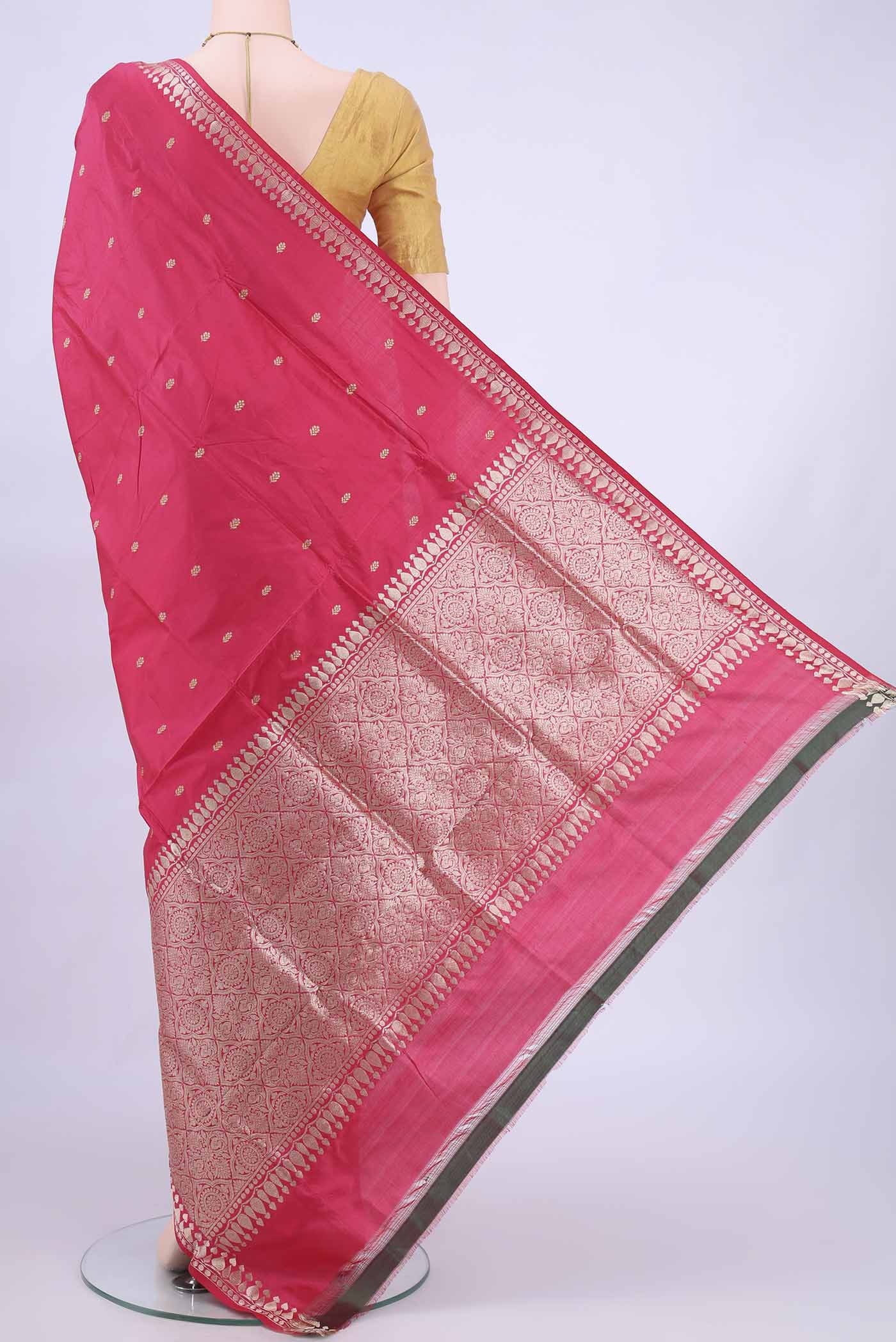 pallu body