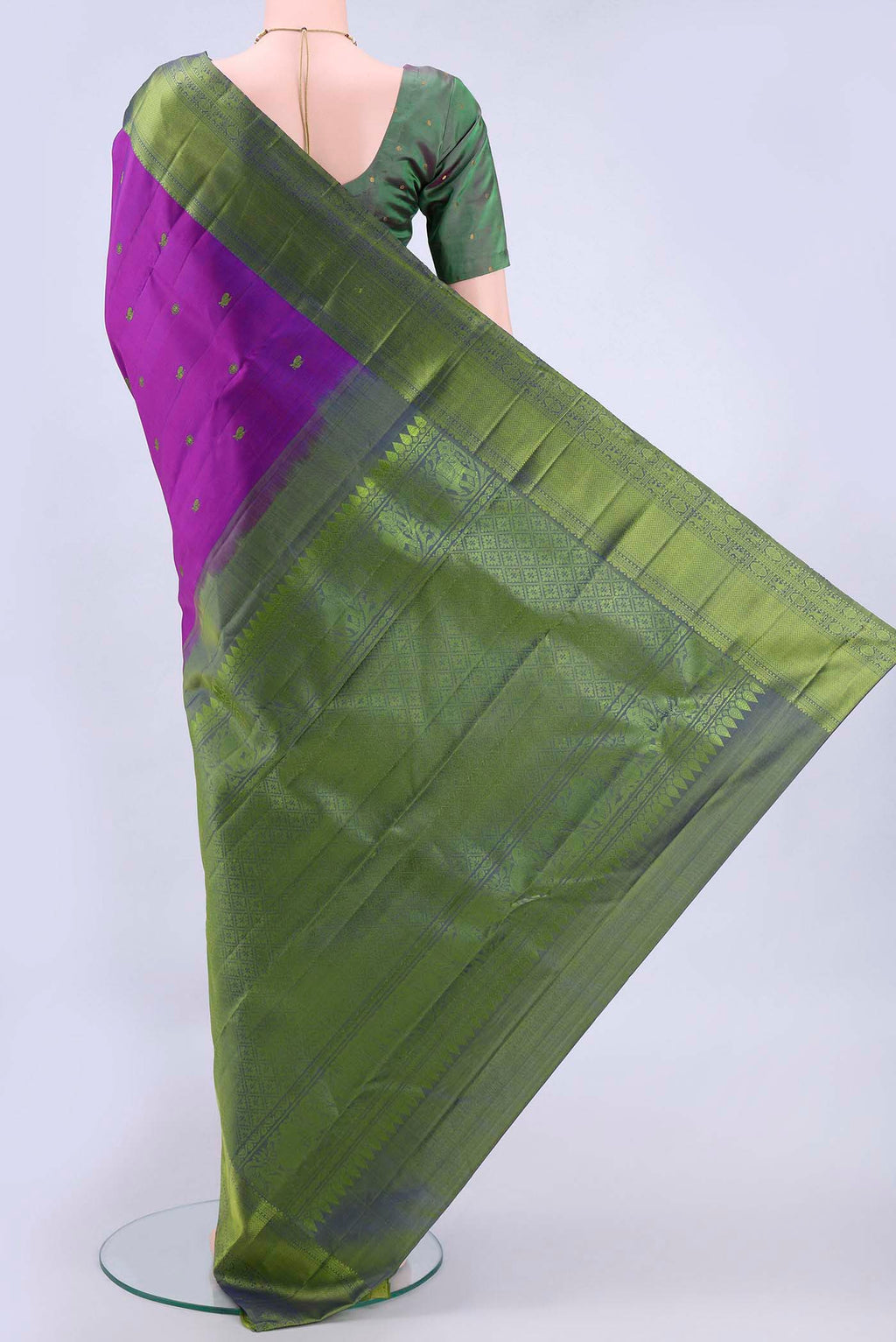 pallu body