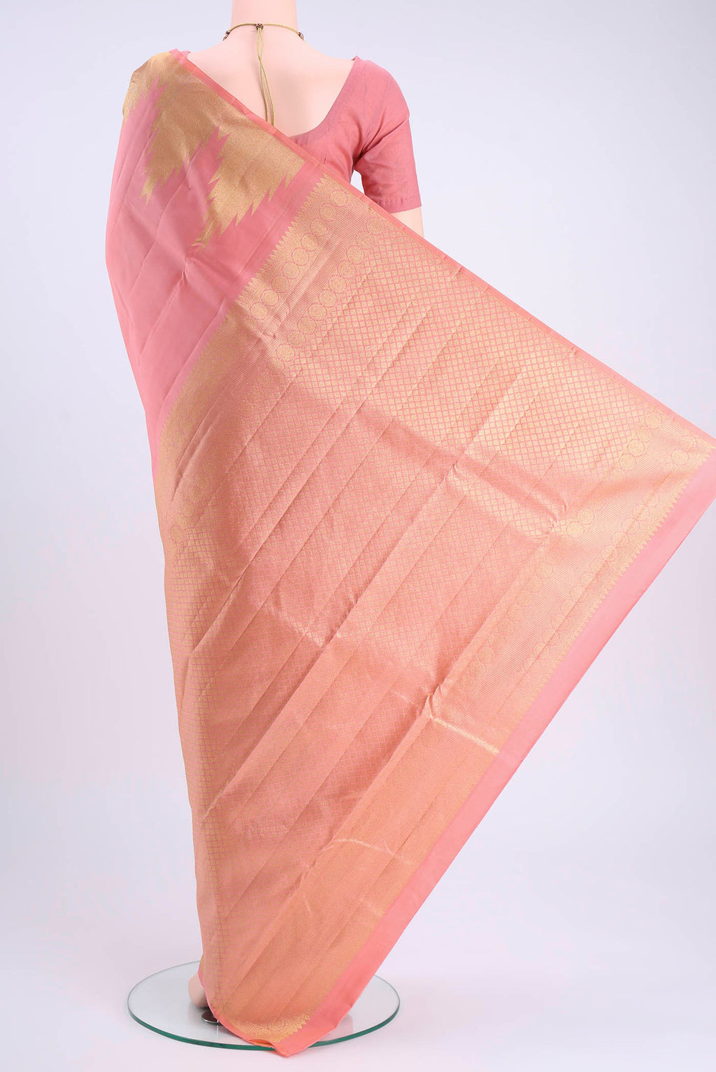 pallu body