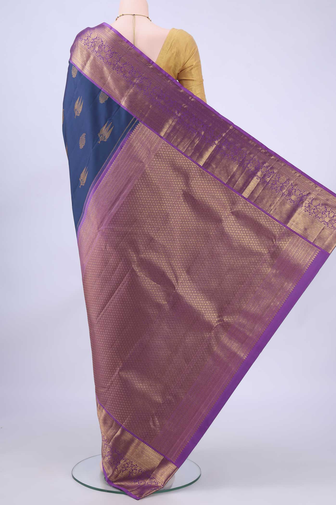 pallu body