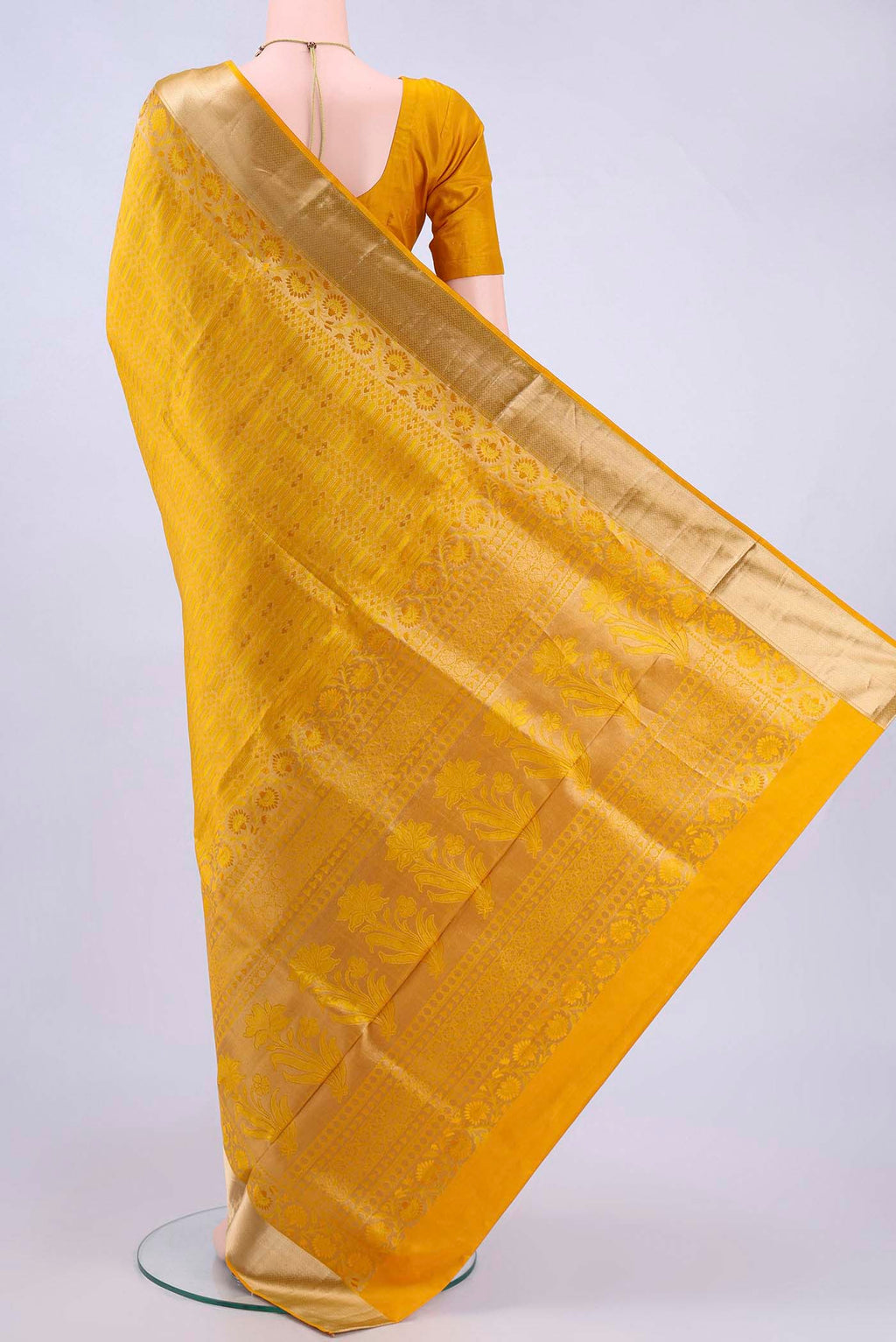 pallu body