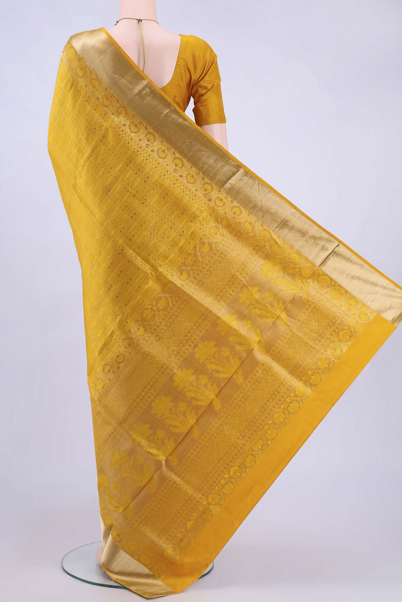 pallu body