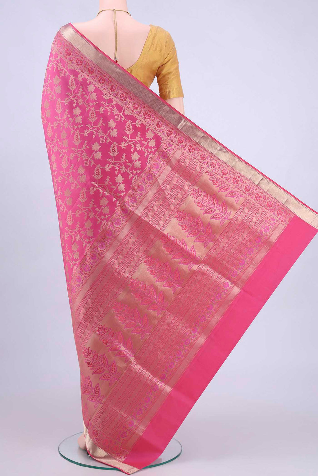 pallu body