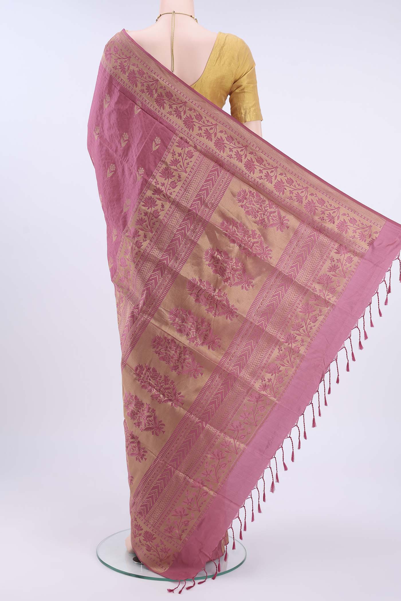 pallu body