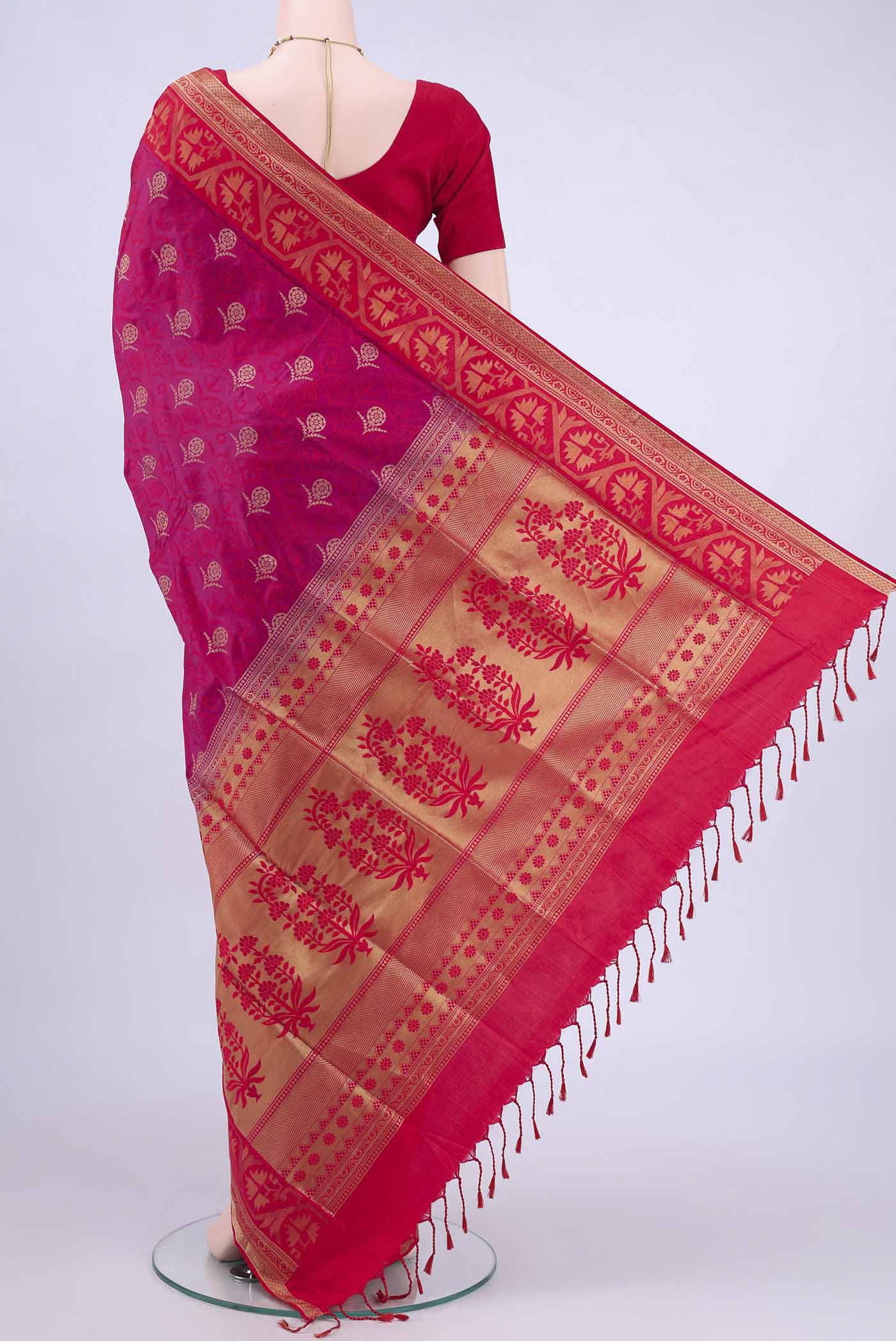 pallu body