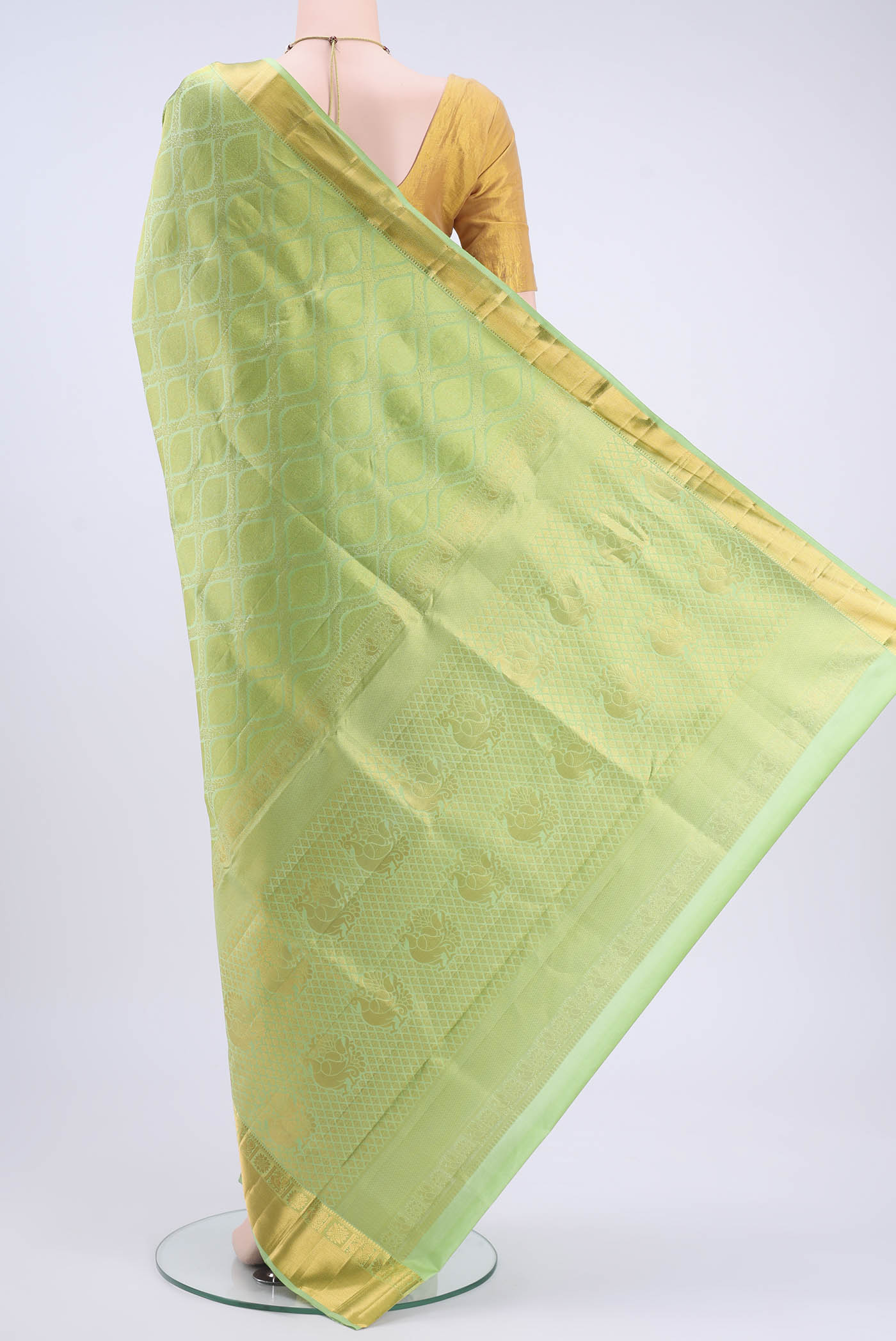 pallu body