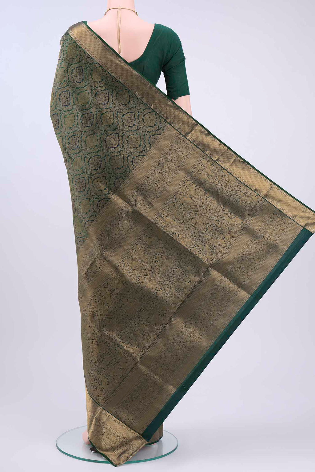 pallu body