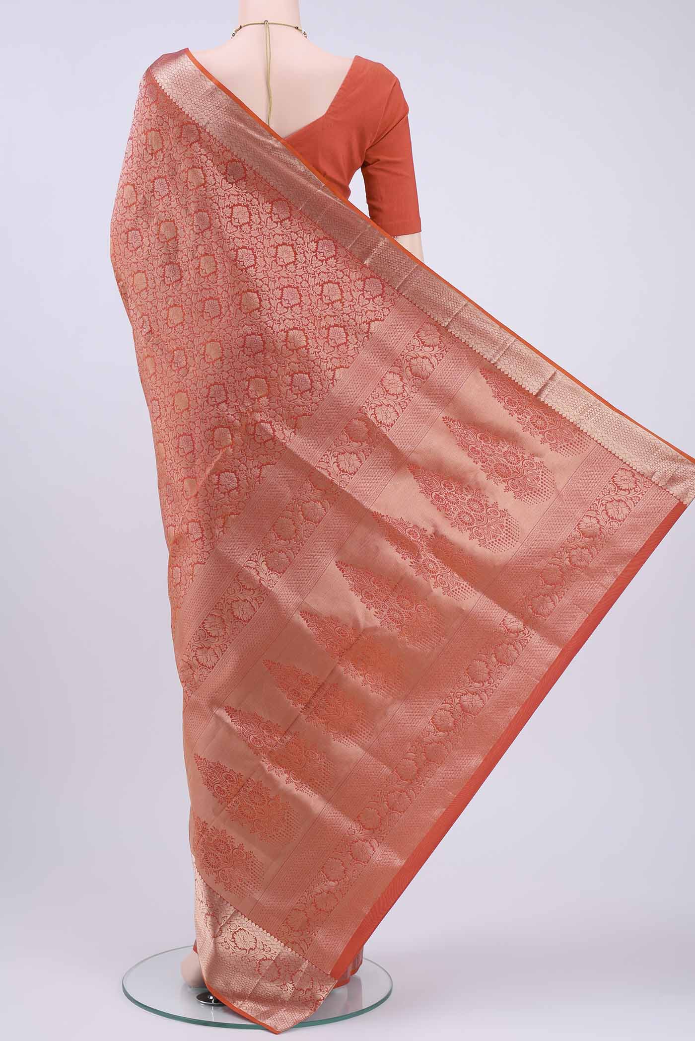 pallu body