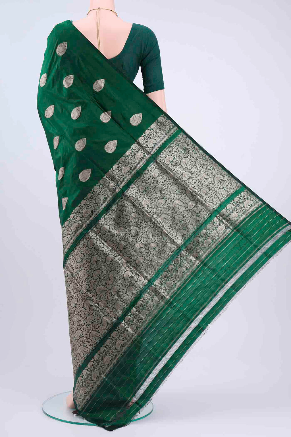 pallu body