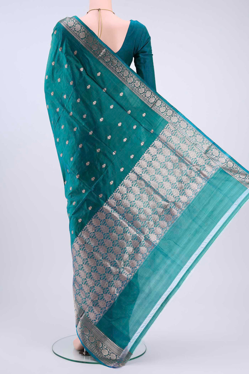 pallu body