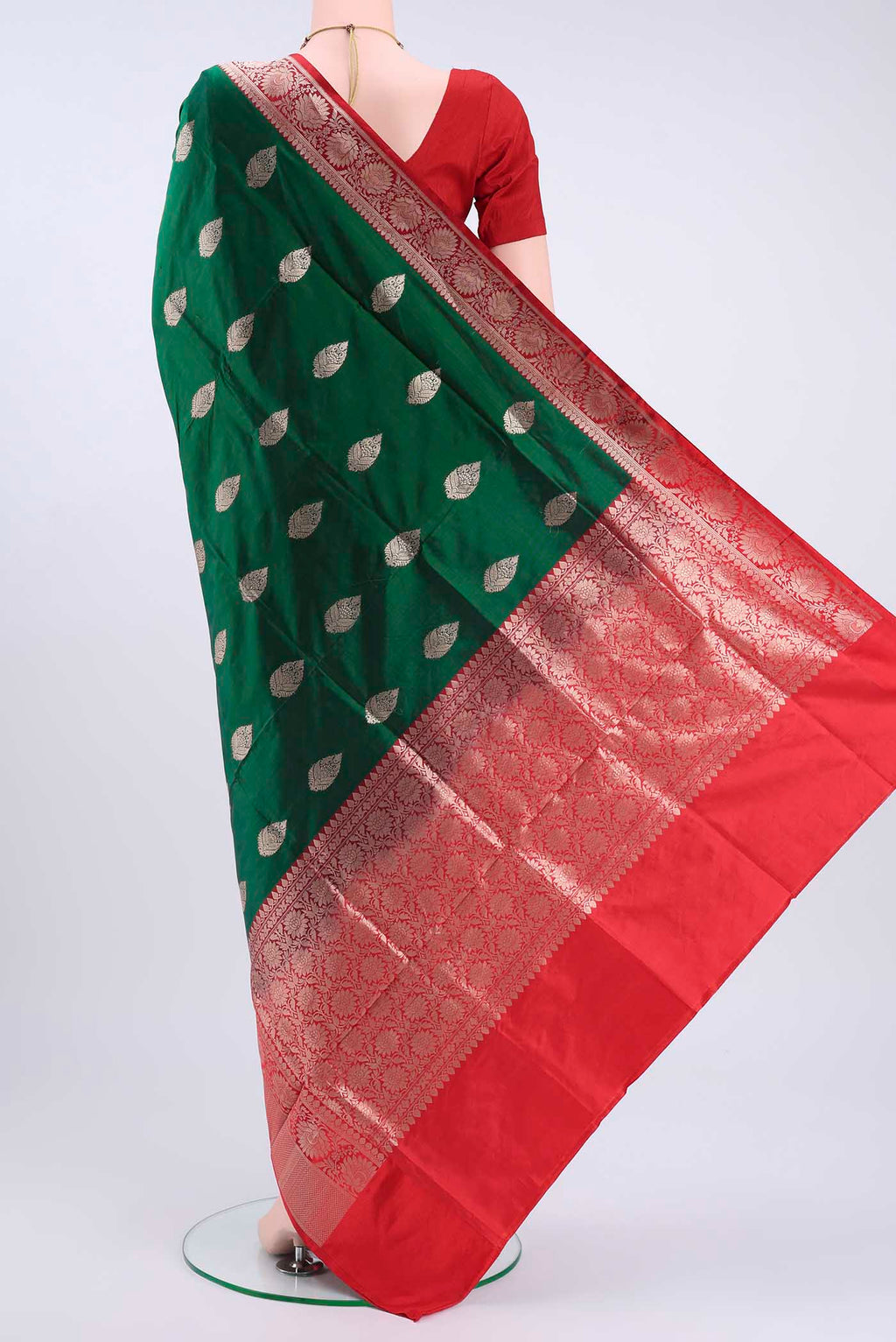 pallu body