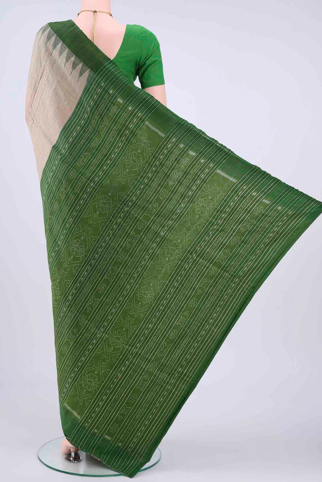 pallu body