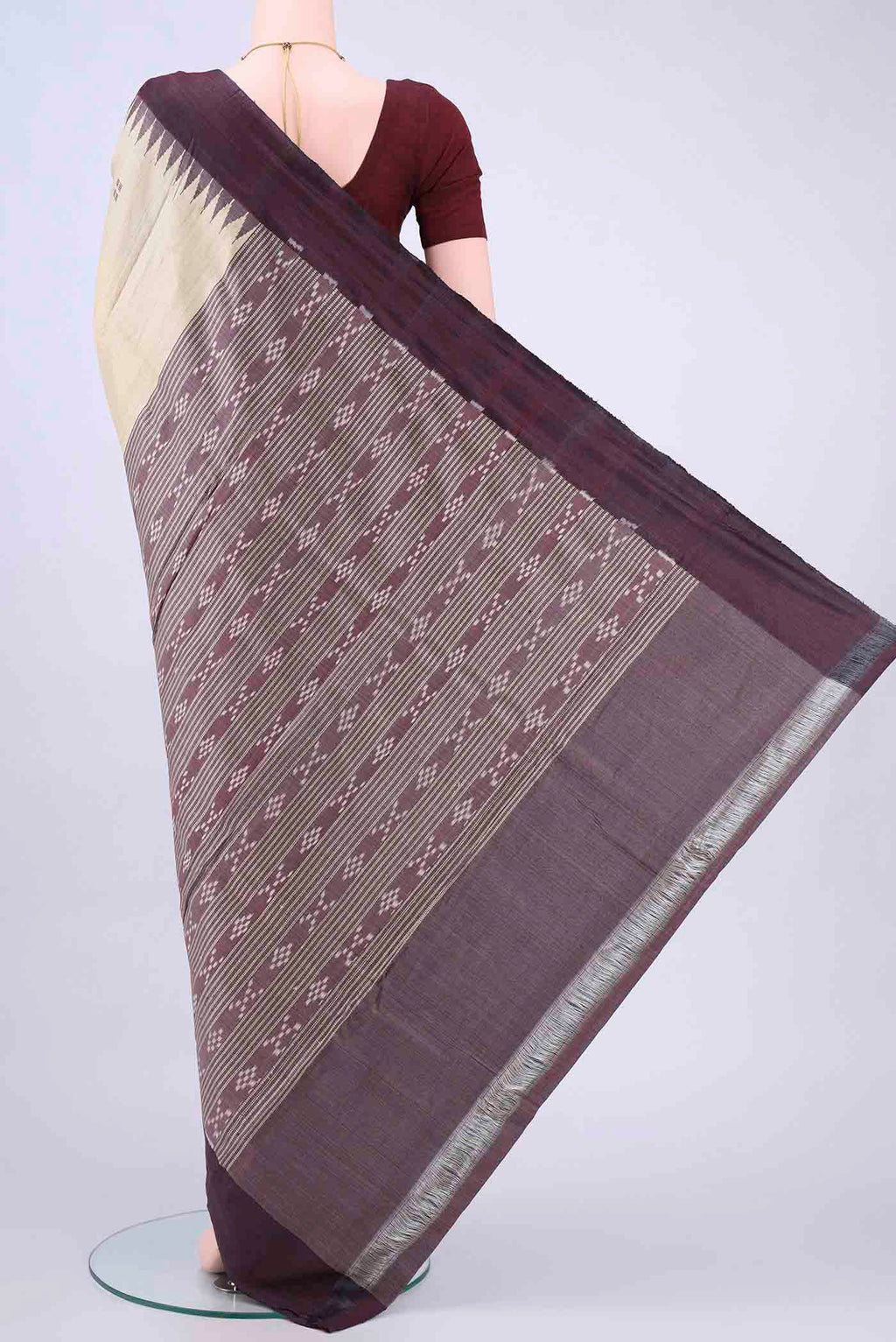 pallu body