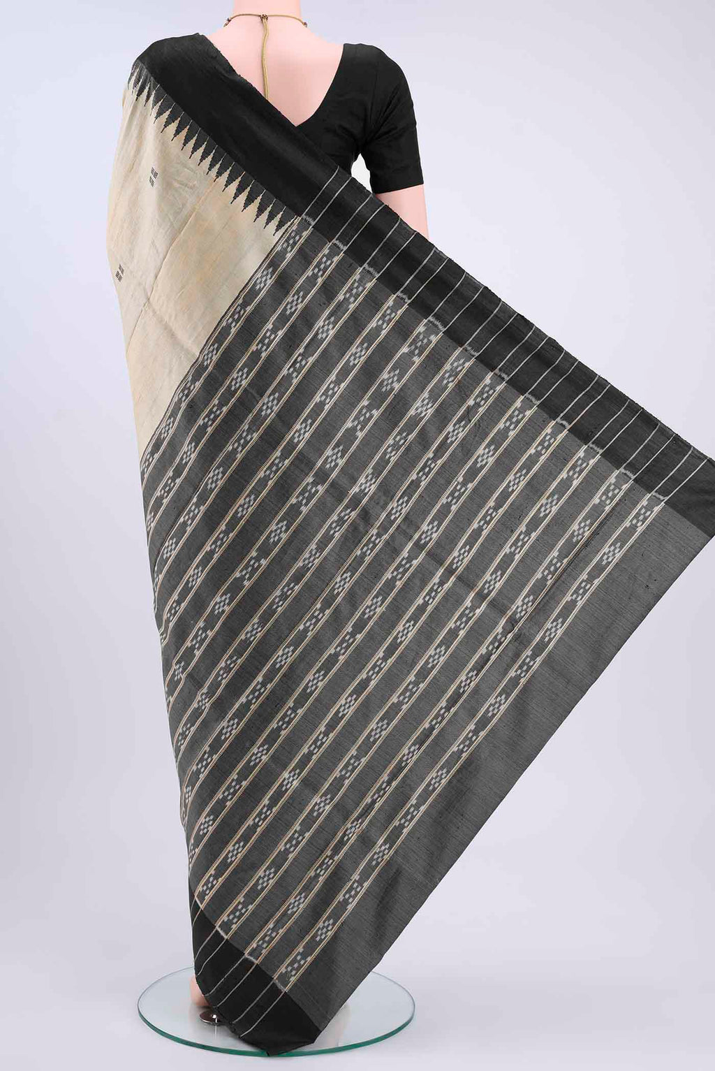 pallu body
