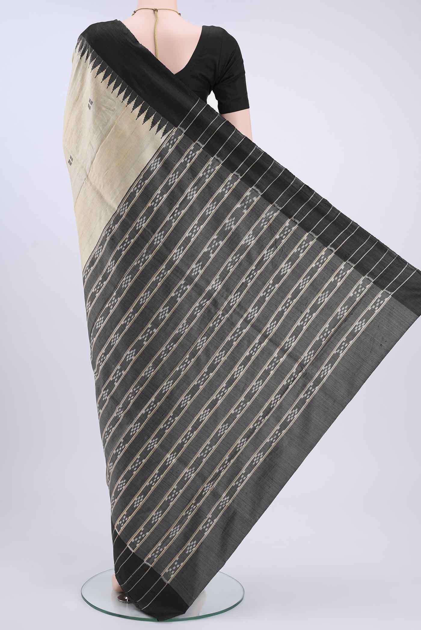 pallu body