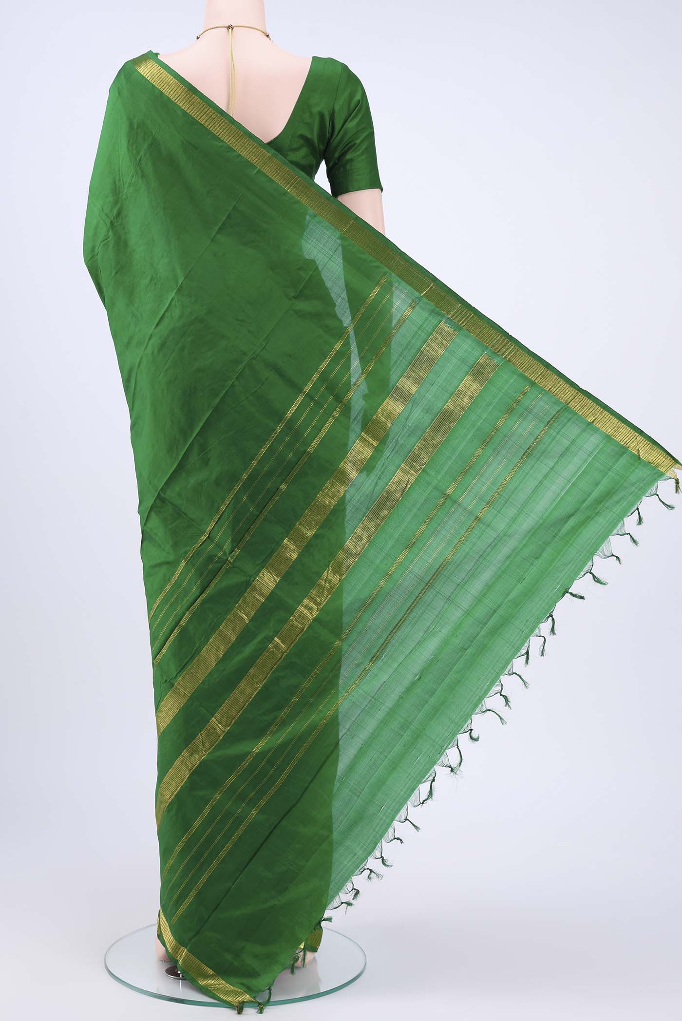 pallu body