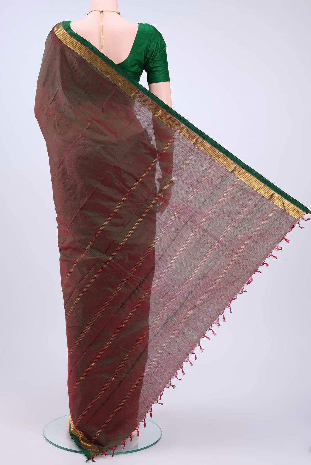 pallu body