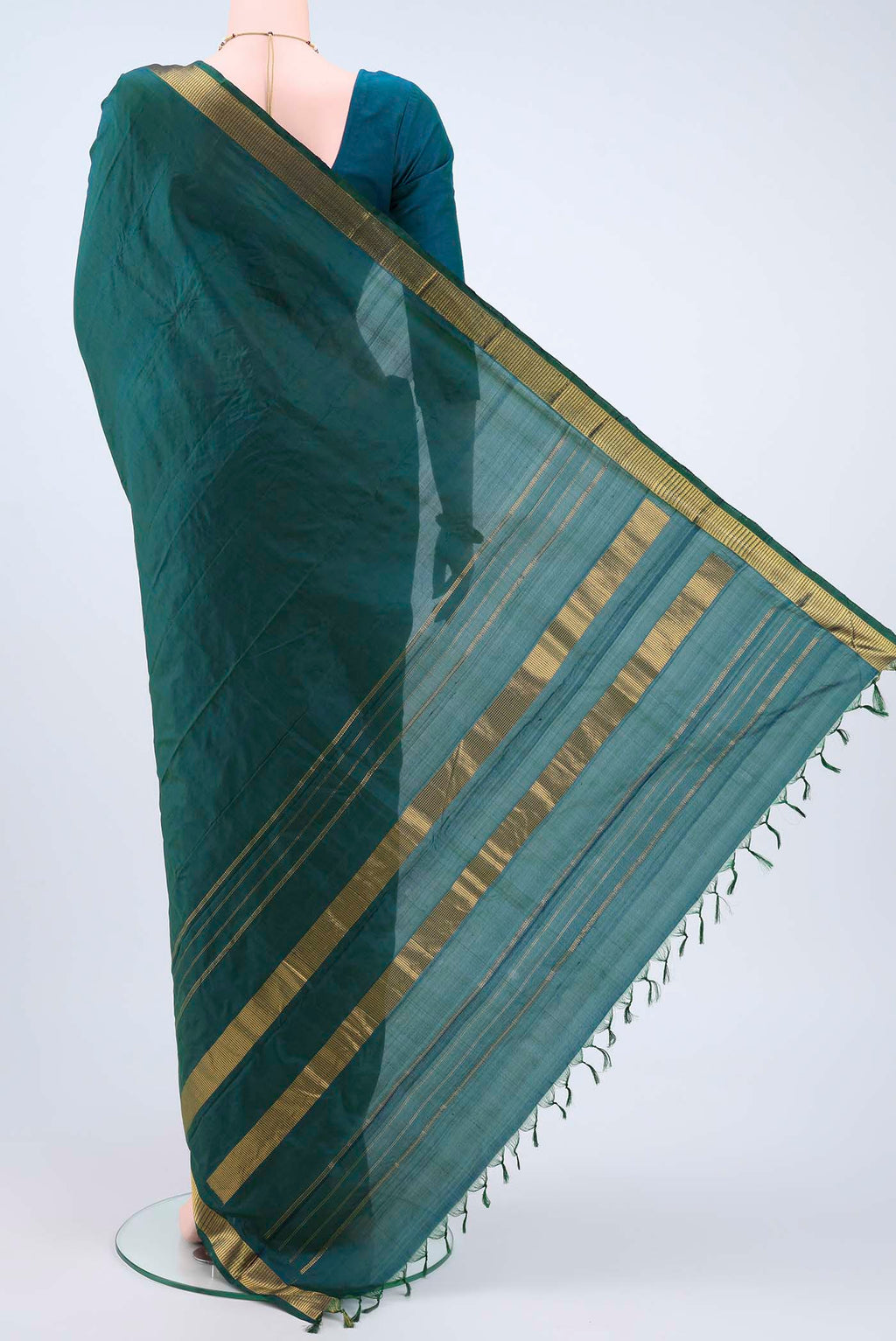 pallu body